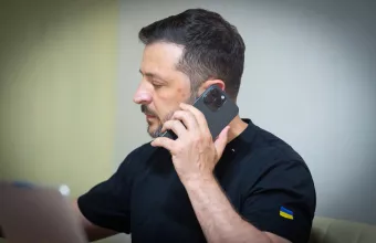Ζελένσκι μετά τη συνομιλία με τον Τραμπ: «Ο πόλεμος πρέπει να τελειώσει»