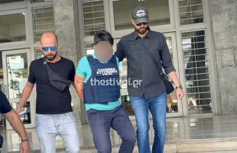 αδελφοκτονια 