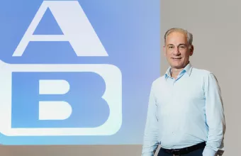 Νίκος Λαβίδας