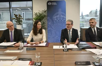 Στάρμερ_Γκούσταφσον