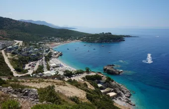 παραλία στην Αλβανία