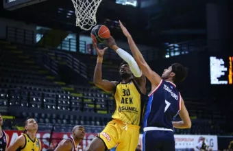 ΑΕΚ Πανιώνιος