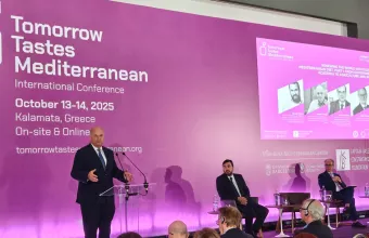 Κώστας Τσιάρας 