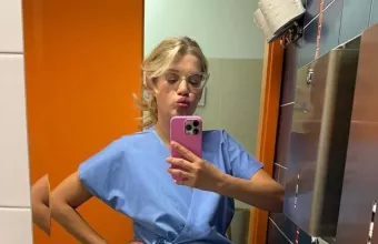 Τζένη θεωνά άλμπουμ μαιευτήριο