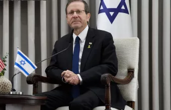  Ισαάκ Χέρτσογκ