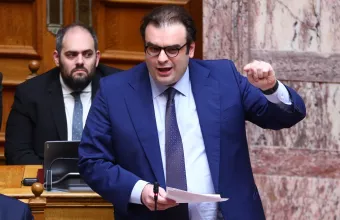 Κυριάκος Πιερρακάκης βουλή