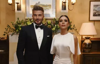 David και Victoria Beckham μπλοκ από τον γιο τους