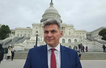 Φαραντούρης