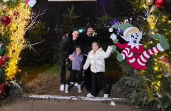 Μιλλούση και Πετρούνιας με παιδιά Αλσατία