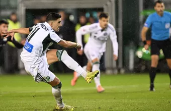 Μπακασέτας και γκολ 