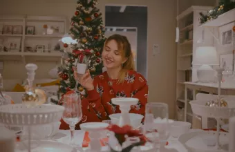 Παραμονή Πρωτοχρονιάς στο σπίτι