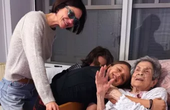 Σοφία Καρβέλα παιδιά και γιαγιά Σοφία Βίσση