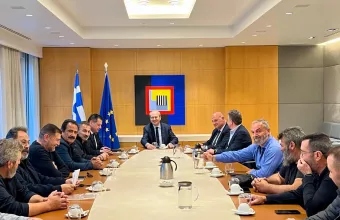 συνάντηση αγροτών με κυβέρνηση