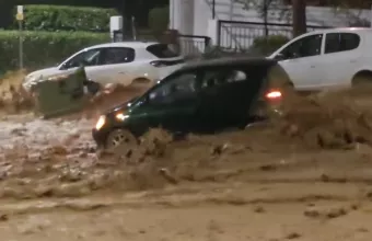 Πλημμύρα Ανω Γλυφάδα Πάνος Καλίδης