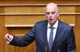 Δένδιας