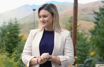 Δασκάλα στα Φουρνά