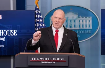 Χόμαν, Shutterstock