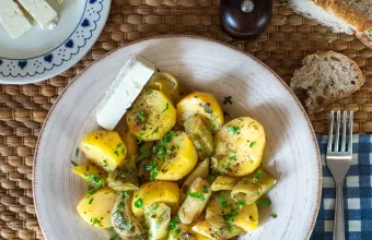 Τα λαδερά του χειμώνα: 14 συνταγές γεμάτες ζεστασιά