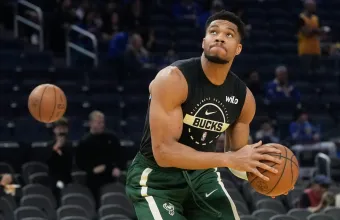 Γιάννης Αντετοκούνμπο