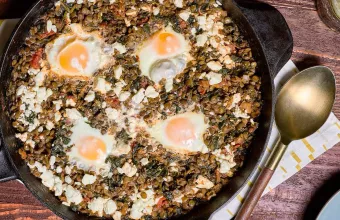 Αυγά με φακές