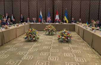 Τριμερείς συνομιλίες