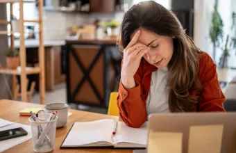 Τι φταίει όταν νιώθουμε χρόνια κόπωση; Ο διατροφολόγος Κωνσταντίνος Ξένος απαντά