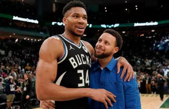 Γιάννη Αντετοκούνμπος