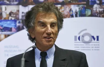  Jack Lang