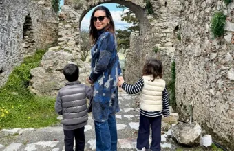 Κεφαλογιάννη και παιδιά στον Μυστρά