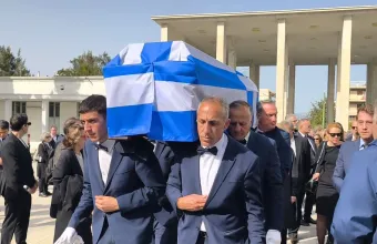 Κηδεία Παπαληγούρα