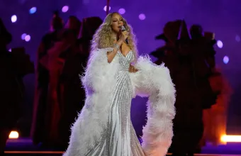 Μαράια Κάρεϊ