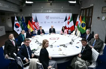 G7