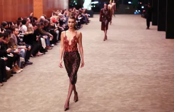 Bella Hadid νέο Look