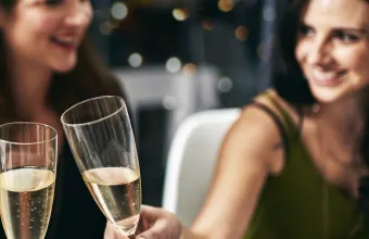 Γυναικεία υπόθεση: 15+1 στέκια για να βγεις με τις φίλες σου