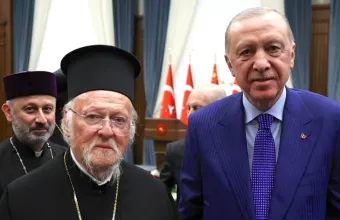 Στο προεδρικό μέγαρο ο Οικουμενικός Πατριάρχης για το δείπνο ιφτάρ του Ερντογάν