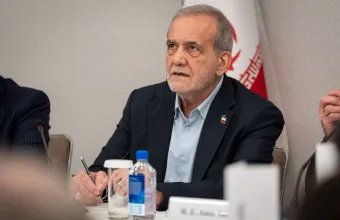 Μασούντ Πεζεσκιάν 