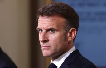 Μακρόν 