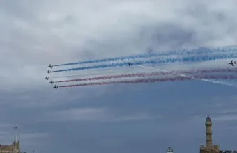  Τα Red Arrows «έσκισαν» τον ουρανό πάνω από το ενετικό λιμάνι των Χανίων