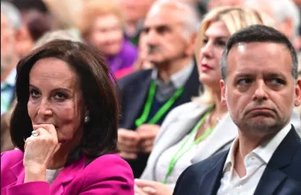 Διαμαντοπούλου και Δούκας