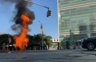 Άνδρας αυτοπυρπολήθηκε μπροστά στον ΟΗΕ στη Νέα Υόρκη