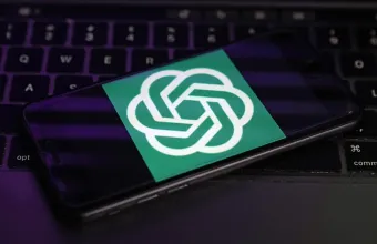 OpenAI: Τα ανεξέλεγκτα μοντέλα AI περιφέρονταν επί 4 ημέρες στο διαδίκτυο πριν την κυβερνοεπίθεση