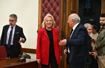 Δούρου