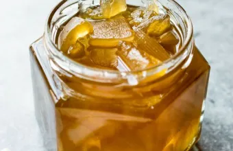 Γλυκό κουταλιού καρπούζι με μαστίχα