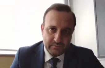 Κόλλιας: Πρόταση για ρήτρα 20ετούς σταθερού φορολογικού καθεστώτος