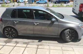 Μετανάστες