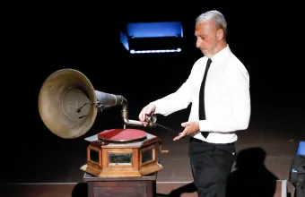 Μίνως Μάτσας: Μία από τις σημαντικότερες μουσικές στιγμές του 2025 αποκτά πλέον μόνιμη μορφή