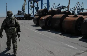Νεκρή σε επιδρομή της Ουκρανίας σε λιμάνι της νοτιοδυτικής Ρωσίας