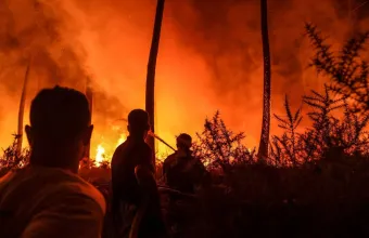 CNN: Φλόγες με την ισχύ «ατομικών βομβών» - Η Ευρώπη εισέρχεται σε μια νέα εποχή γιγαντιαίων πυρκαγιών