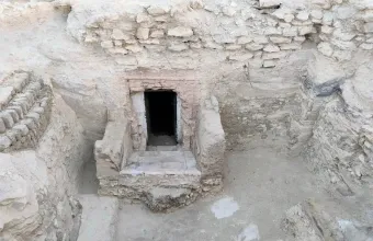 τάφος
