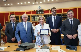 Παρουσία του Προέδρου της Δημοκρατίας υπογράφηκε η δωρεά της βιβλιοθήκης Βοβολίνη